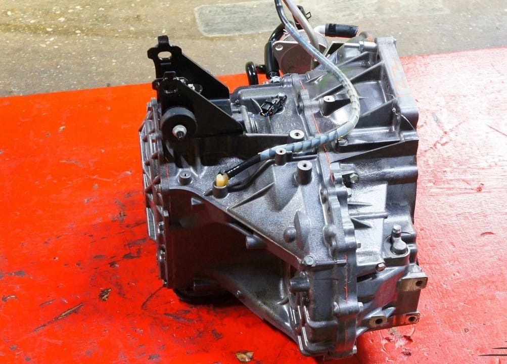 06-13 Toyota Corolla 1ZZ-FE Automatic Transmission - Image 2