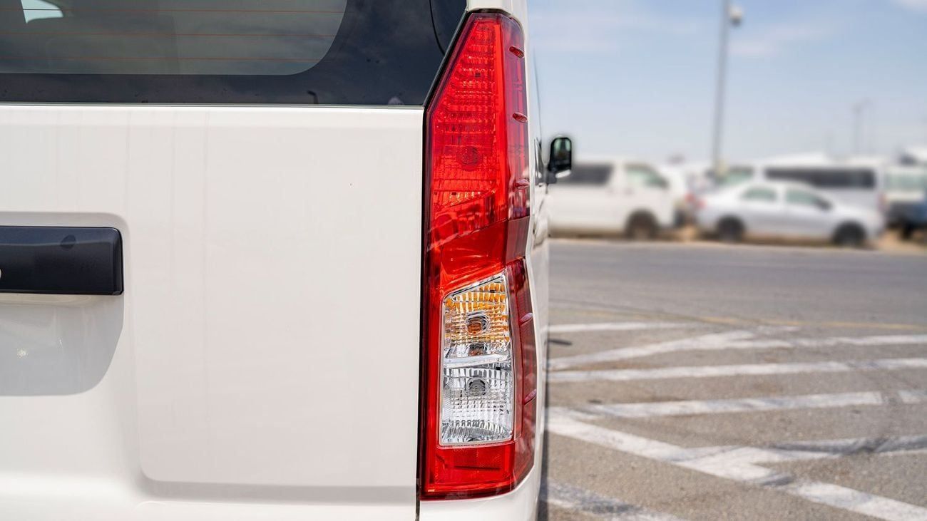 2025 Toyota Hiace GL Commuter GL High Roof 3.5L - Image 7