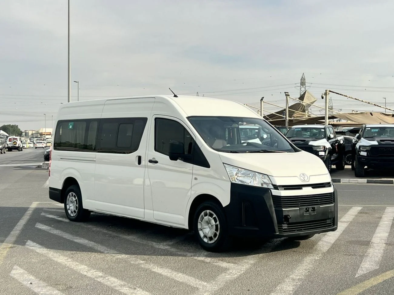 2023 Toyota Hiace GL Toyota Hiace 3.5L V6